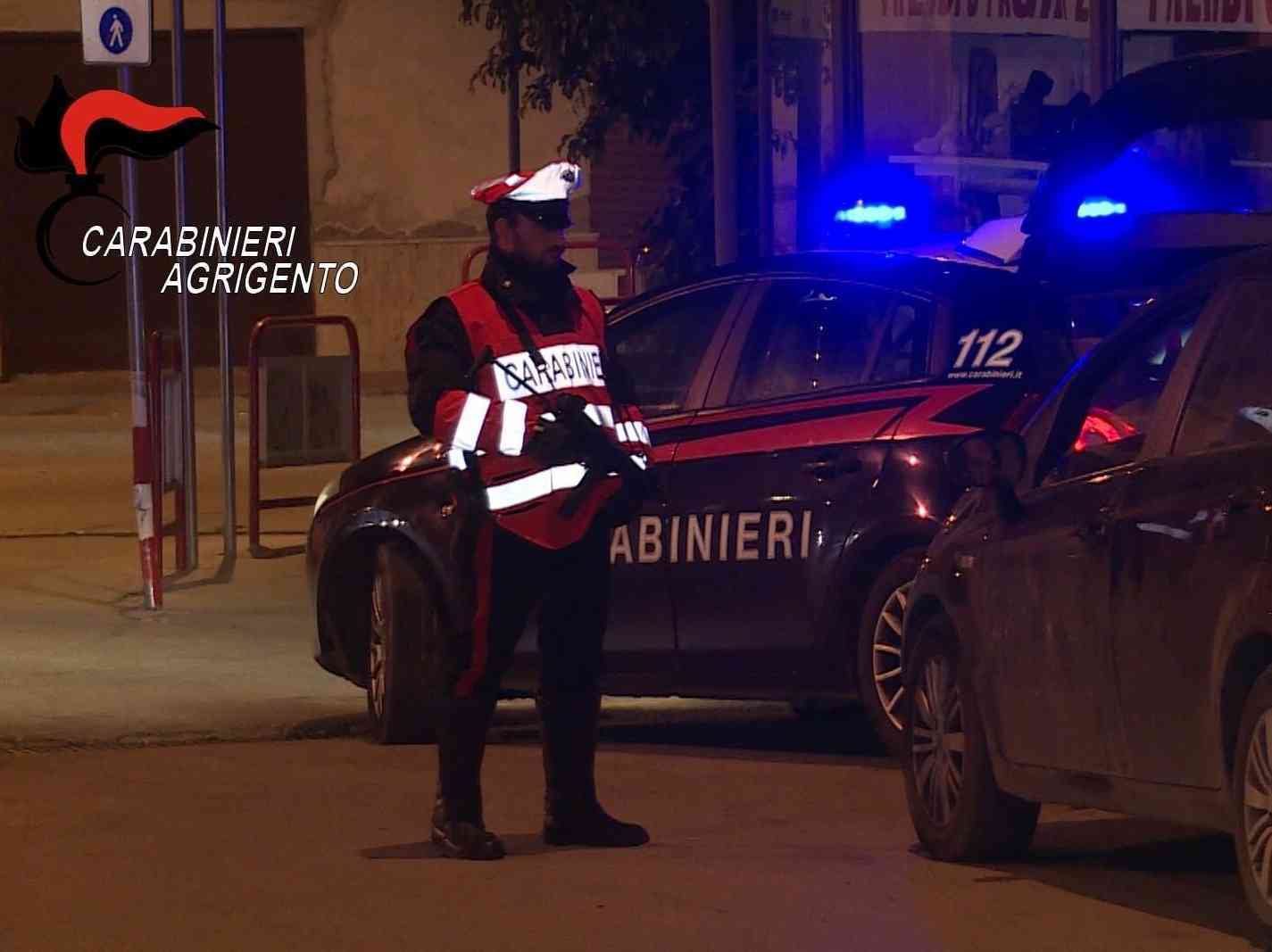 Immagine articolo: S. Margherita, in auto con droga a bordo. In manette due persone sorprese con un panetto di “Hashish” ed eroina