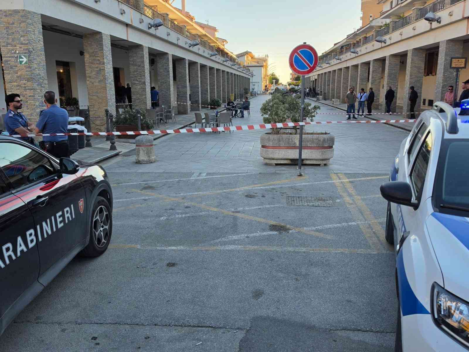 Immagine articolo: Rissa in piazza a Santa Margherita, giovane ferito alla testa e trasferito a Sciacca