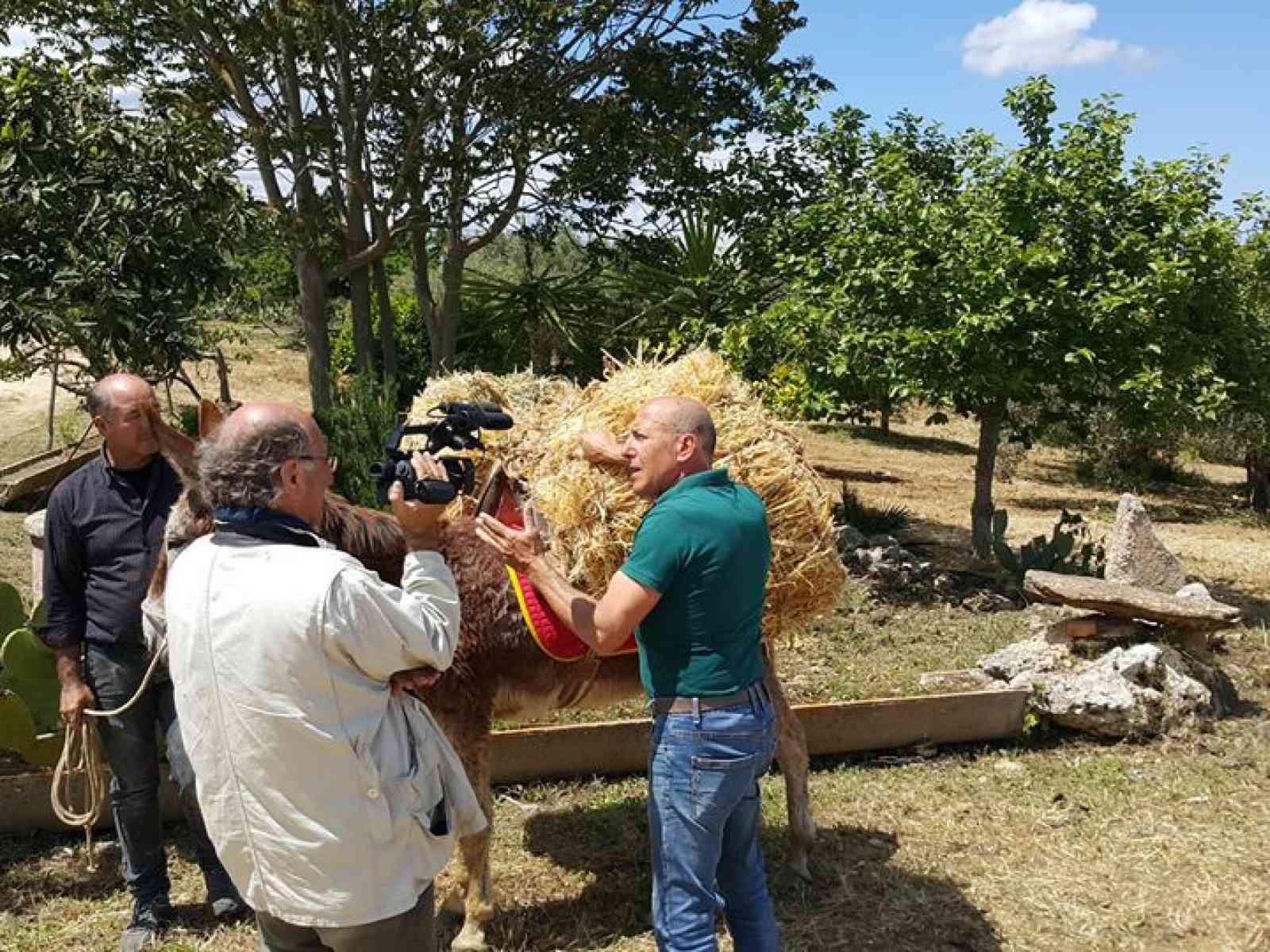 Immagine articolo: (FOTO) Le telecamere della Rai alla scoperta di S. Margherita tra bellezze, gastronomia e aziende locali. In autunno servizio su “Geo & Geo“
