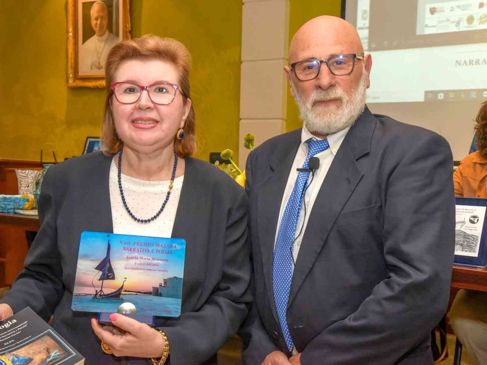 Immagine articolo: Premio Mazara Narrativa e Poesia: premiata la scrittrice menfitana Angela Maria Mistretta